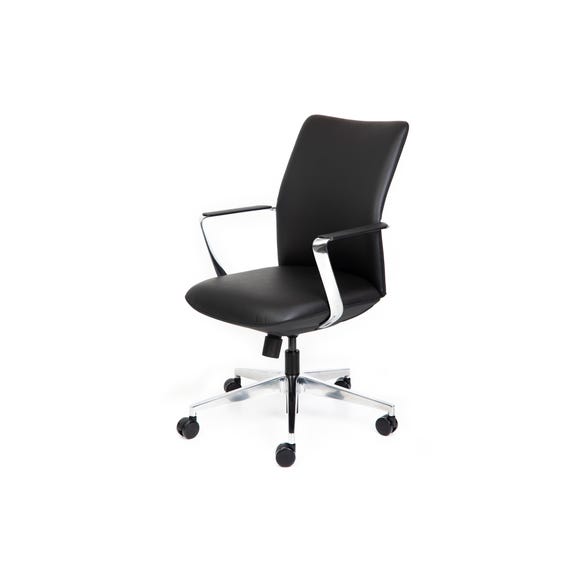 Executive office seating with premium leather finish and ergonomic support