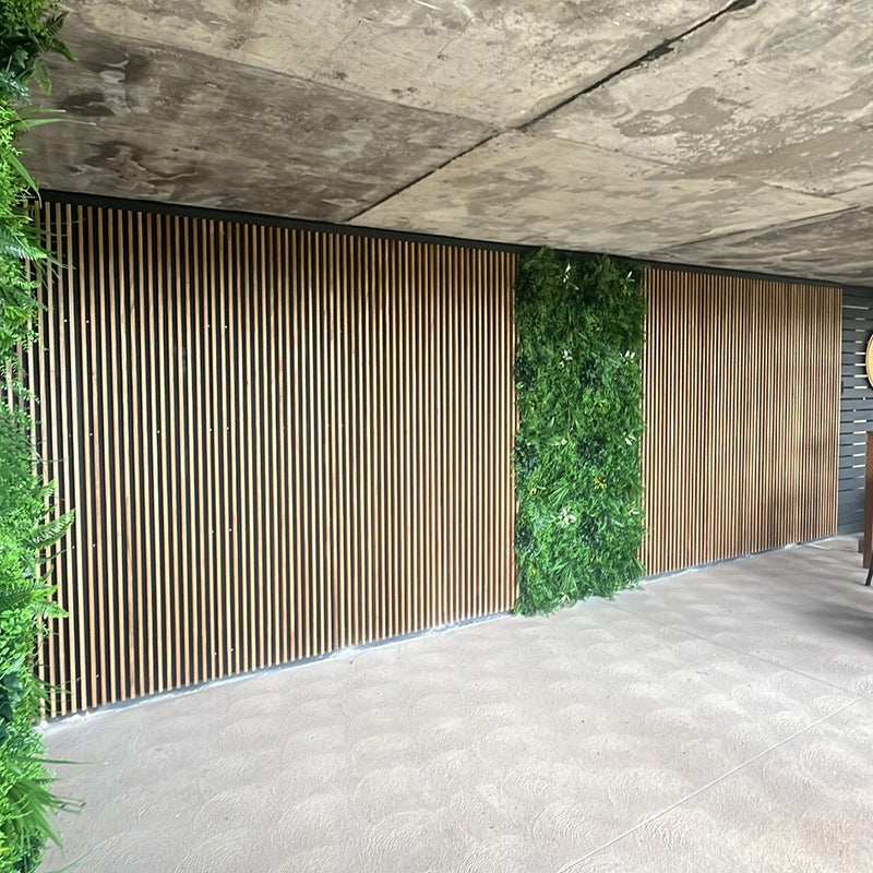 Hardwood Batten Wall and Ceiling Cladding – Oak & Black – 2400mm x 600mm
