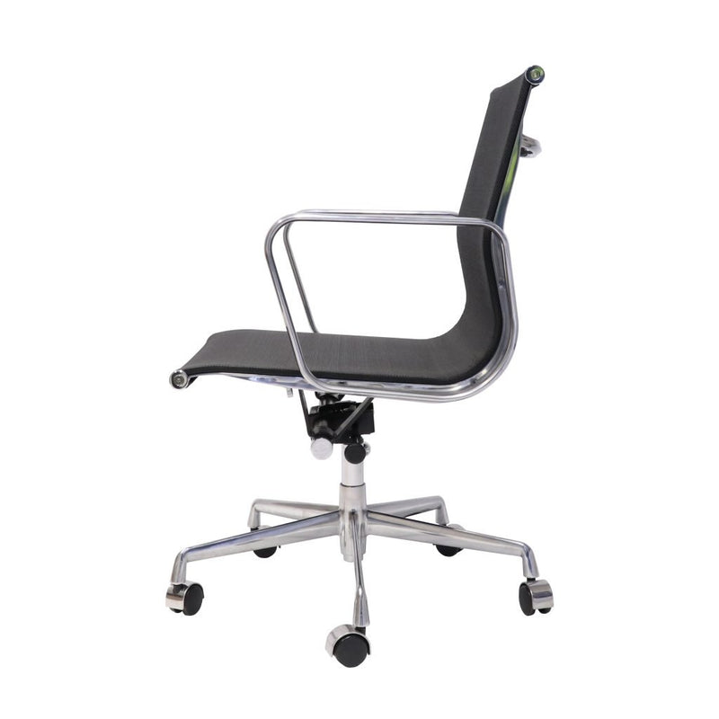 WM600 Mesh Chair