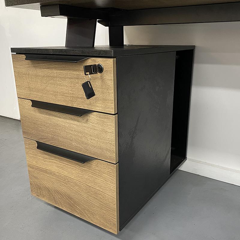 ARTO 2 Person Workstation with 2 Cabinets